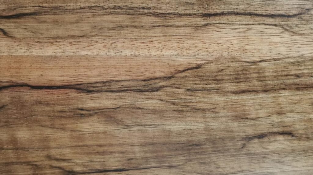 טקסטורה של עץ לימבה