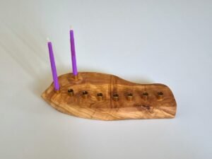 חנוכייה עם נרות